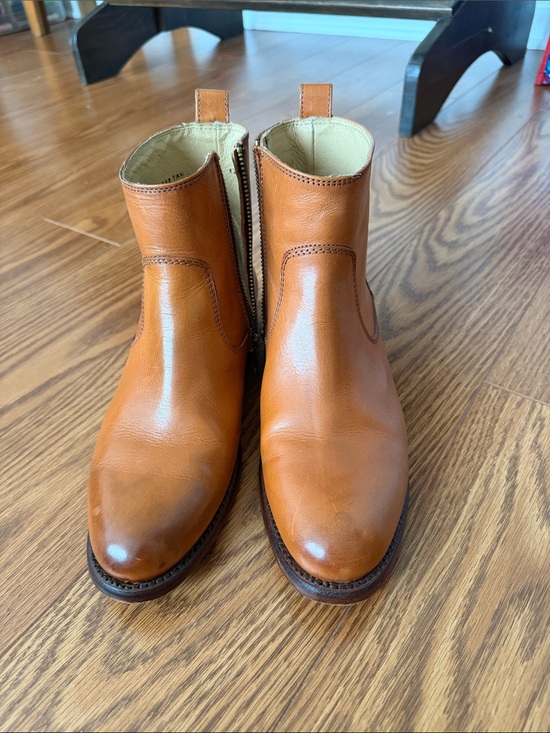 Frye Shoes - Frye Women's Tan Leather Ankle Booties